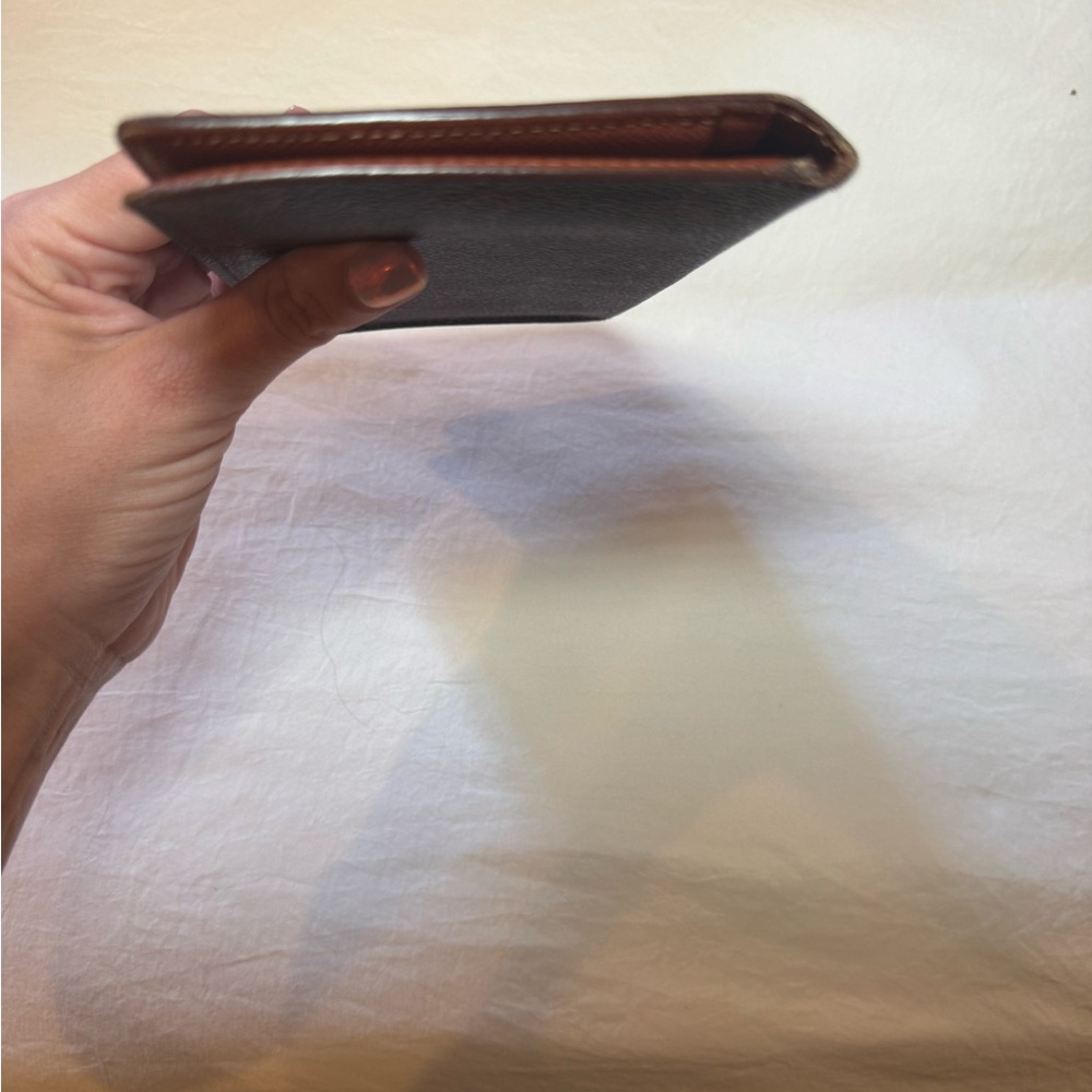 Louis Vuitton Monogram Checkbook Wallet - Picture 4 of 9